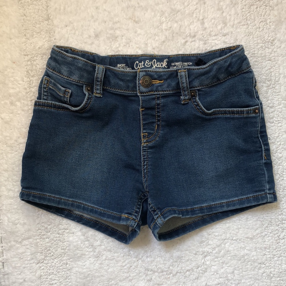 Cat and Jack girls size 7/8 denim shorts